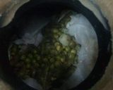 A picture of step 6 of Ubadiyu /Matla undhiyu.