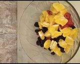A picture of step 2 of Berry fruit chaat.