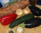 Foto del paso 1 de la receta: Timbal de verduras a la plancha con queso de cabra