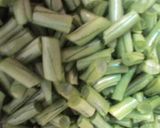 Foto langkah ke 1 dari resep Tumis buncis kecap.
