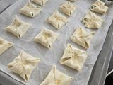 Fresh onions & Feta cheese pastry pockets