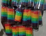 Foto langkah ke 7 dari resep Bolu Gulung Mini Rainbow.