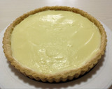 Foto del paso 5 de la receta: Tarta de frutillas con Crema