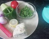 A picture of step 1 of Vegetable soup.