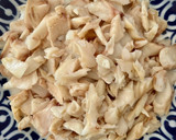 Foto del paso 1 de la receta: Merluza con cebolla