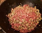 Foto del paso 5 de la receta: Habitas baby revueltas con huevo y jamón
