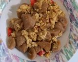 Foto langkah ke 3 dari resep Tumis baso telur sederhana.