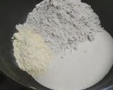 A picture of step 2 of Radish thepla.