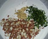 Foto langkah ke 1 dari resep Peyek kacang gurih aroma jeruk purut.