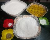 A picture of step 1 of Khalifa NaanKhatai.