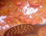 A picture of step 2 of Tamatar ki lonji.