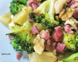 Foto del paso 7 de la receta: Salteado de brócoli, jamón y piña con vinagreta agridulce