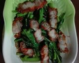 รูปขั้นตอนการทำที่ 3 ของ คะน้าหมูกรอบ