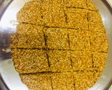 A picture of step 6 of Til Gud ki chikki.