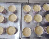 Foto langkah ke 6 dari resep Hokkaido Chiffon Cupcakes.