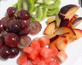 A picture of step 5 of Fruit Pizza.