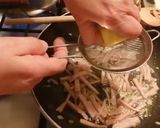 A picture of step 3 of Mezze Maniche with Lemon and Ham.