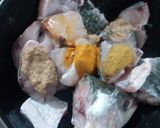A picture of step 2 of Rui machher jhol.