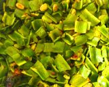 A picture of step 2 of Beans Thoran.