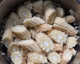 A picture of step 1 of Baby corn Manchurian.