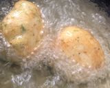 A picture of step 2 of Bonda soup.