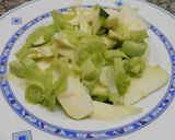 Foto del paso 1 de la receta: Merluza con calabacín y langosta