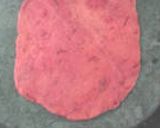 A picture of step 2 of Healthy and tasty beetroot paratha.