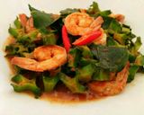 รูปขั้นตอนการทำที่ 5 ของ ถั่วพูผัดพริกแกงกุ้งสด