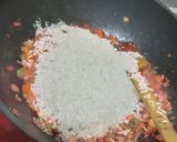 A picture of step 10 of Mexican rice with Pineapple.