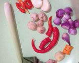 Foto langkah ke 1 dari resep Acar Wortel Mentimun bumbu Kuning.