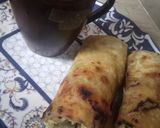 A picture of step 3 of Paratha Anda Roll.