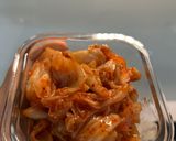 Hình bước làm 1 của món Heo Quay Kho Kim Chi