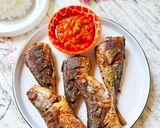 Foto langkah ke 7 dari resep Ikan Dencis Goreng Sambal Terasi.