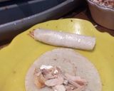 A picture of step 5 of Enchiladas Suizas Verdes.