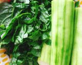 Hình bước làm 1 của món Canh mùng tơi, rau đay, mướp nấu tôm đất
