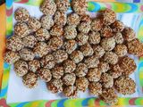 Malai balls with sesame seeds