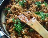 A picture of step 5 of Mix vegetables Maggi noodles Frankie roll.