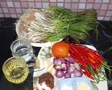 Foto langkah ke 1 dari resep 130.Sambal Bawang Rambut.