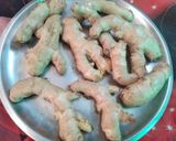 A picture of step 1 of Ginger Pickle.