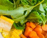 Foto langkah ke 1 dari resep Sayur Bobor Bayam, Wortel dan Jagung.