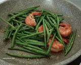 Foto langkah ke 3 dari resep Tumis Baby Buncis Udang.