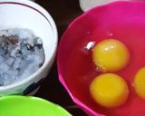 Foto langkah ke 1 dari resep Telur dadar special udang.