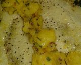 A picture of step 5 of Crispy dhosha.