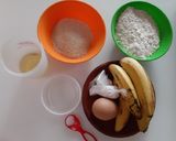 Foto langkah ke 1 dari resep Bolu pisang simple.
