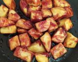 Foto langkah ke 4 dari resep Goguma Mattang (Ubi Karamel ala Korea).
