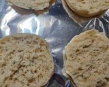 A picture of step 1 of English Muffin Pizzas.