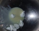 A picture of step 1 of Dora cake.