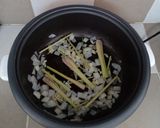 Hình bước làm 3 của món Bún cà ri gà