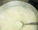 A picture of step 2 of Cream samp &chicken feet with veggies.
