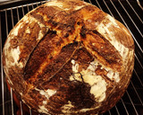 Foto del paso 10 de la receta: Pan de pueblo casero con masa madre artesanal